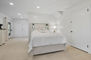 1 Schlafzimmer, Reisekinderbett, kostenloses WLAN, Bettwäsche