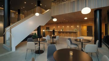 Căn hộ, 1 phòng ngủ, phù hợp cho người khuyết tật, quang cảnh thành phố | Khu ăn uống