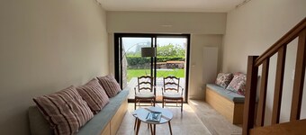 House and garden 3 bedrooms facing the beach Arzon Golf du Morbihan