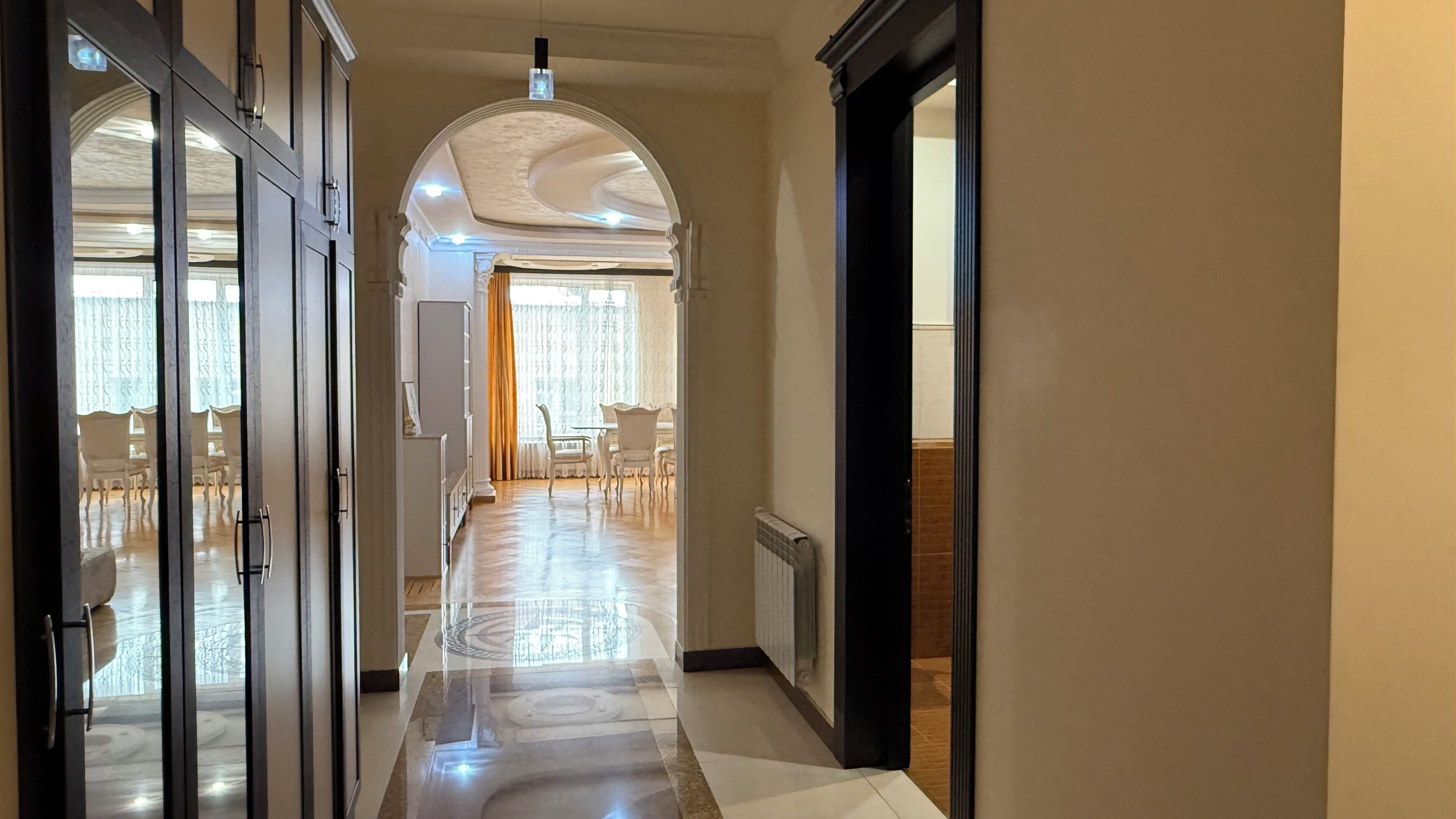 Family Suite, Balcony, Courtyard View