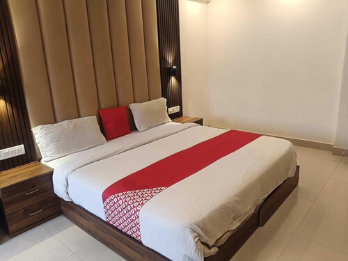 Collection O Lansdowne Viewpoint