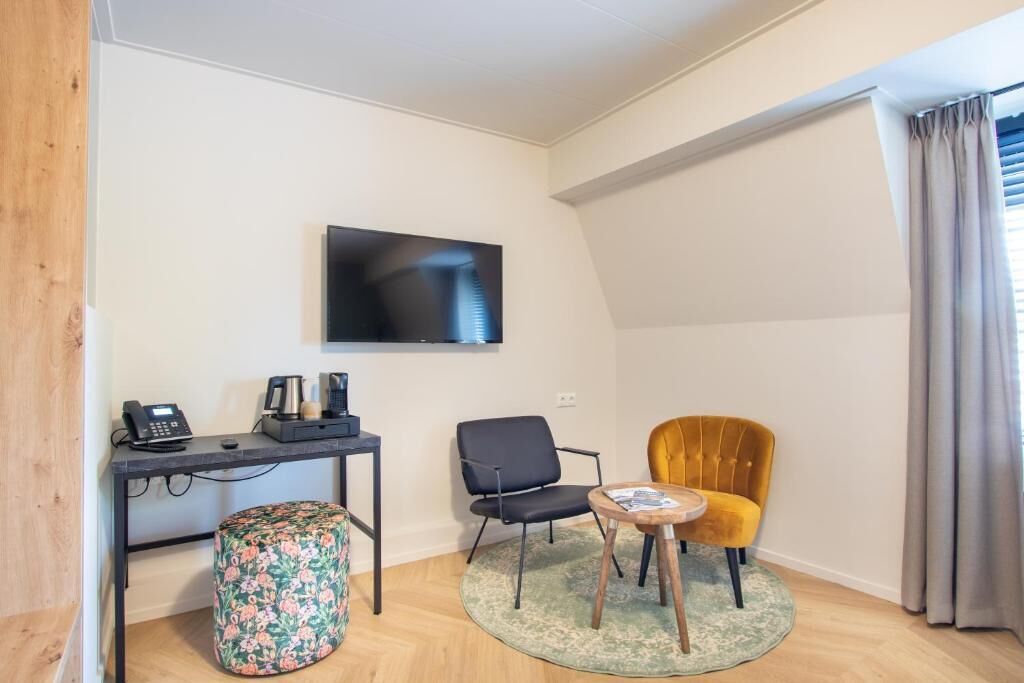 المنشأة من الداخل