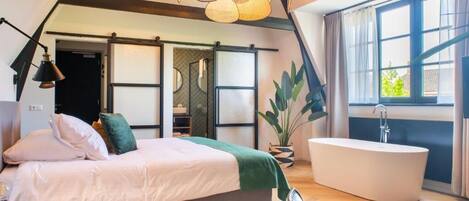 ジュニア スイート カナルビュー