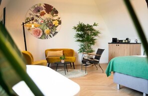 Junior Suite, Canal View | Interior