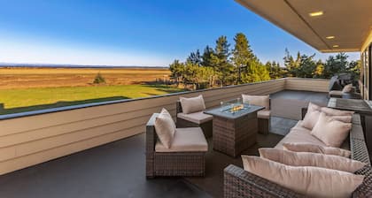 NEW: Spacious, Gracious & Luxurious Retreat