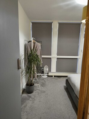 Comfort Double Room | Iron/ironing board, free WiFi - Shoreditch guest house  (London)