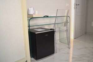 Double or Twin Room | Interior - La Fitolacca B&B (Lecce)