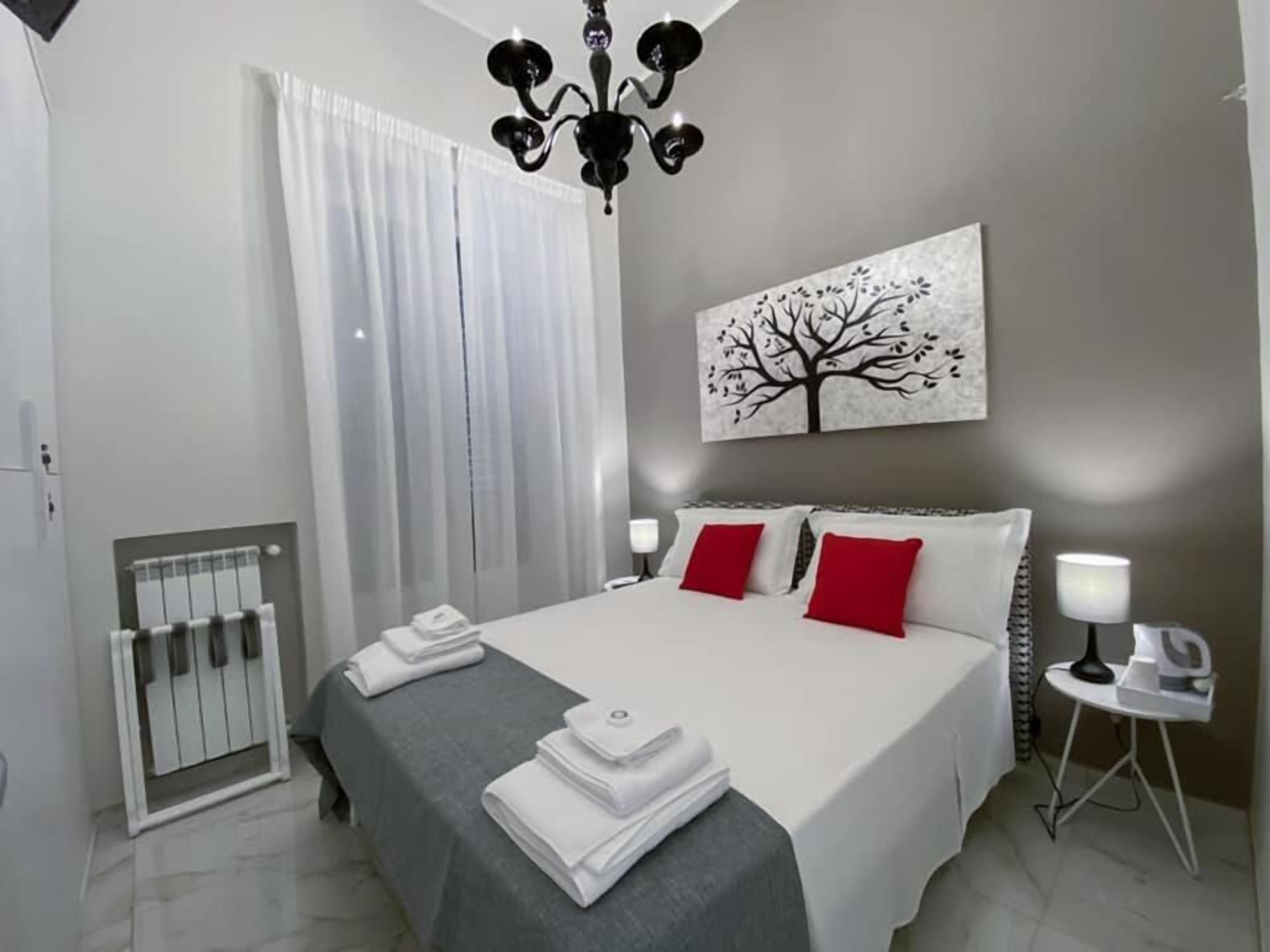 Habitación individual, balcón, vista a la ciudad