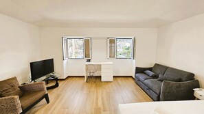 Living area - Dino's Sea View (Porto da Cruz)