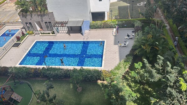 Apartment, 3 Bedrooms, Accessible, Smoking | Pool