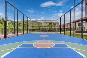 Apartment, 3 Bedrooms, Accessible, Smoking | Sports court