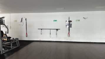 Apartment, 3 Bedrooms, Accessible, Smoking | Fitness facility