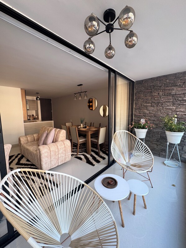Departamento, 3 habitaciones, con acceso para personas discapacitadas, para fumadores | Sala de estar