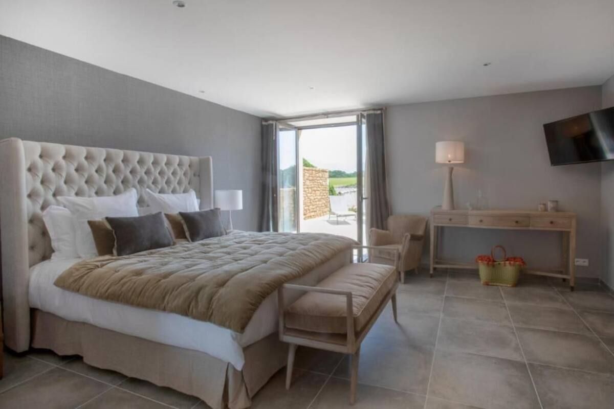 더블룸, 파티오, 산 전망