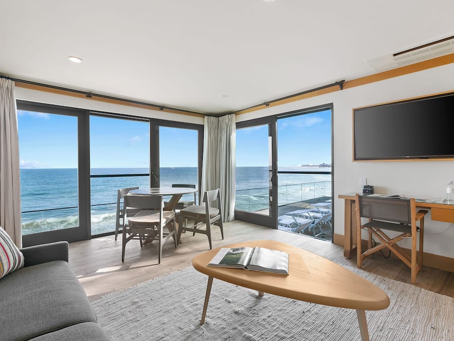 Appartement Présidentiel, 2 chambres, coin cuisine, vue océan | Vue sur la plage/l’océan