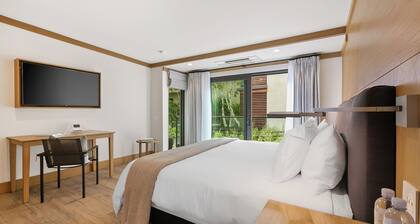 SA Beach by Stay Awhile Villas