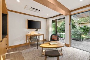 Comfort Apartment, 1 King Bed with Sofa bed, Ensuite, Garden Area | Living area | 55-inch Smart TV with digital channels, Netflix, Hulu - SA Beach by Stay Awhile Villas (Malibu)