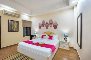 Villa de lujo, balcón, vistas a la ciudad | Wifi gratis