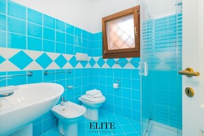 Shower, bidet - ELITE COLLECTION- DOMO MEA (Pittulongu)