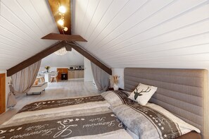 4 bedrooms, WiFi, bed sheets