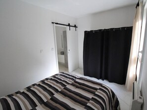 1 bedroom, WiFi - Central apartment with parking - 4 guests (Bagnères-de-Luchon)