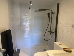 Bathroom - Ground floor apartment, AC and parking - 4 guests (Le Barcarès)
