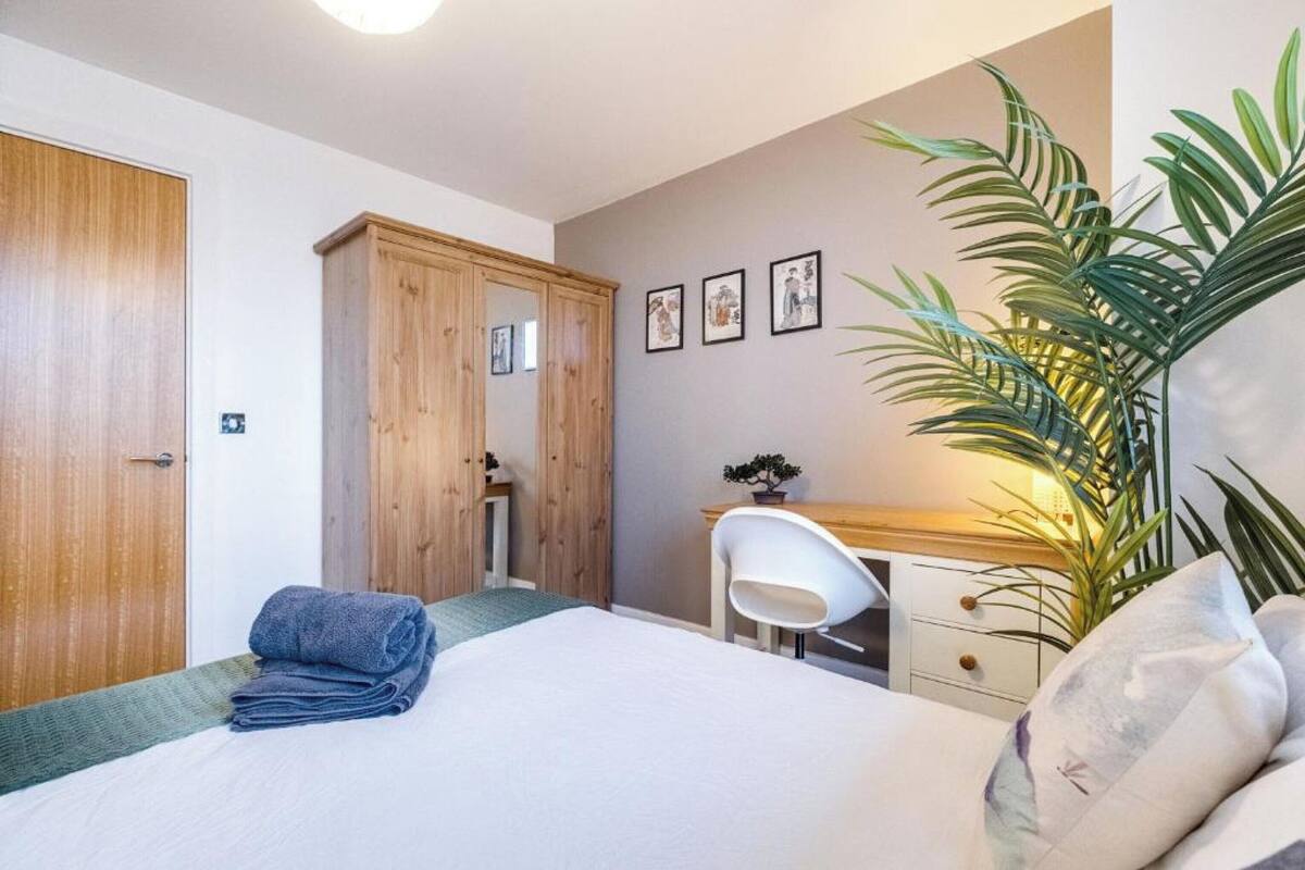 Apartment, 2 Bedrooms, Accessible, Balcony