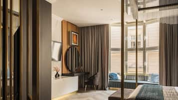 Superior Studio Suite, City View | WiFi (free)
