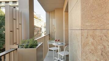 Leilighet – signature | Balkong