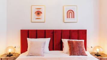 Family Suite | Iron/ironing board, WiFi (free)