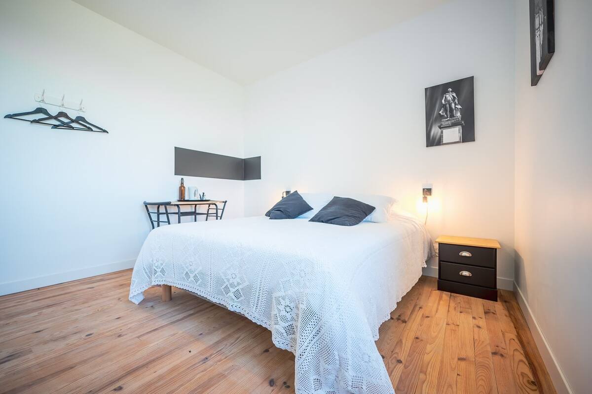 ห้องคอมฟอร์ทดับเบิลหรือทวิน, วิวสวน | เครื่องนอนป้องกันสารก่อภูมิแพ้, เปล/เตียงเด็กอ่อน (ฟรี), Wi-Fi ฟรี