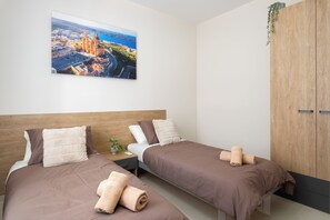 Apartment, 2 Bedrooms, Balcony - Traditional Townhouse - Rooftop Seaviews (Il-Gżira)