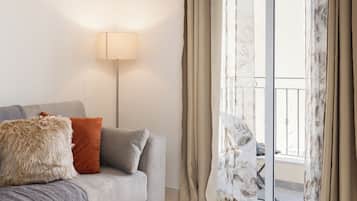 Apartamento, 2 habitaciones, balcón | Zona de estar