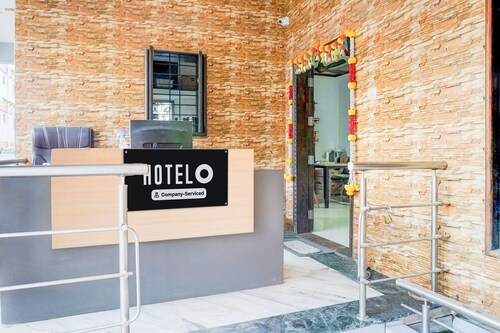 Super Hotel O Dhanori Near Pune Airport