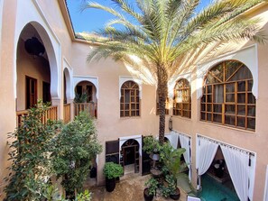 Sherazad | Courtyard view - Riad Selouane (Marrakech)