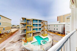 Outdoor pool - Sunchase 203 (Gulf Shores)