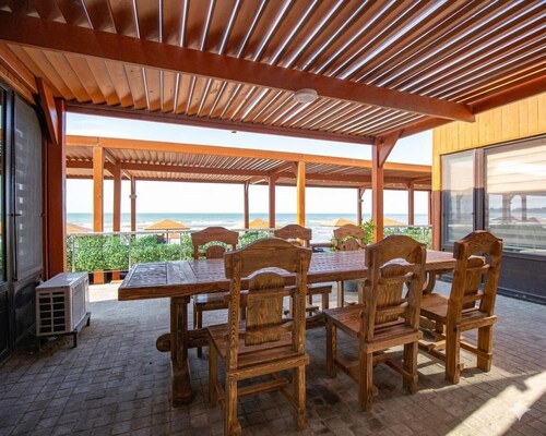 Gallery & Sea Hotel
