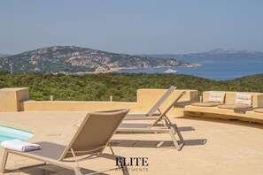 Terrace/patio - Luxury Villa Esperia with private pool (Porto Cervo)