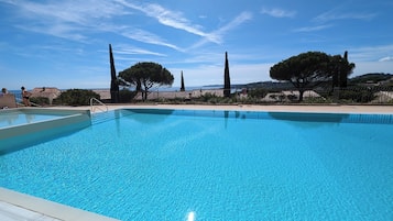Piscina all'aperto