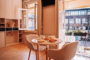 Dining - Casa Monteiro by Quantique (Braga)