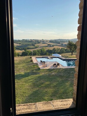 Interior - Villa with private swimming pool in the heart of the countryside (Marche)