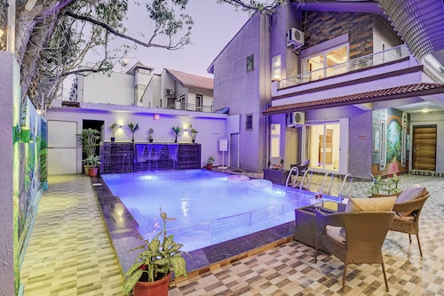 Alaya Stays Nest 4BHK villa with Pool 