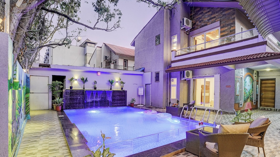 Alaya Stays Nest 4BHK villa with Pool