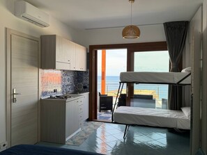 Room - Vrbo Property (Palinuro)