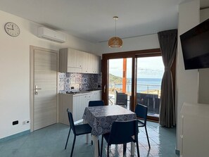 Dining - Vrbo Property (Palinuro)