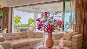 Ảnh chưa phân loại, 2 trong số 31 ảnh, nút