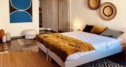 Duplex in the heart of the Citadelle with sea view