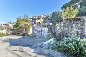 Overnatningsstedets område