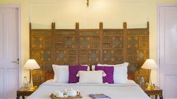 Luxury Villa, Garden View