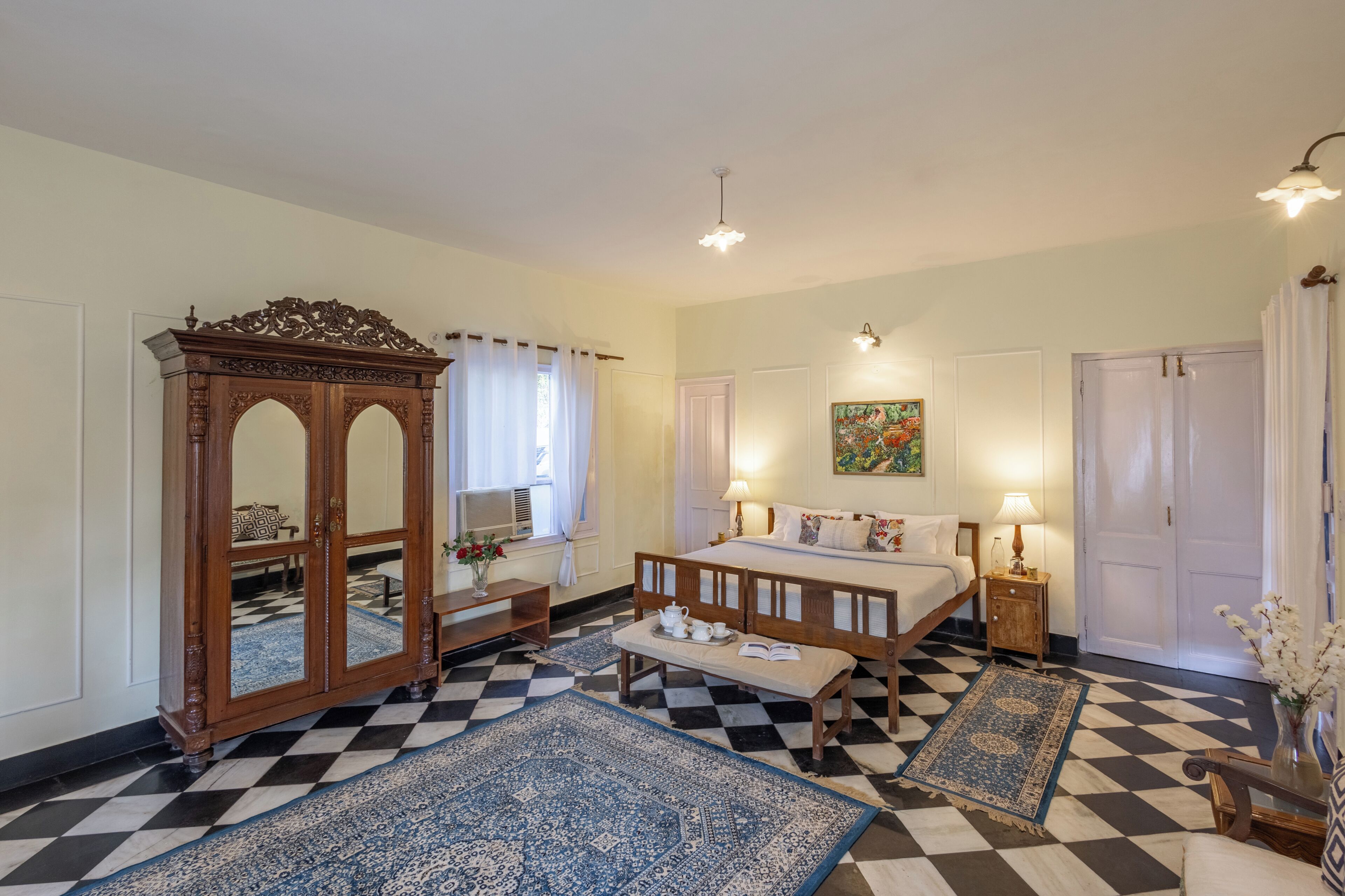 Luxury Villa, Garden View | Iron/ironing board, free WiFi